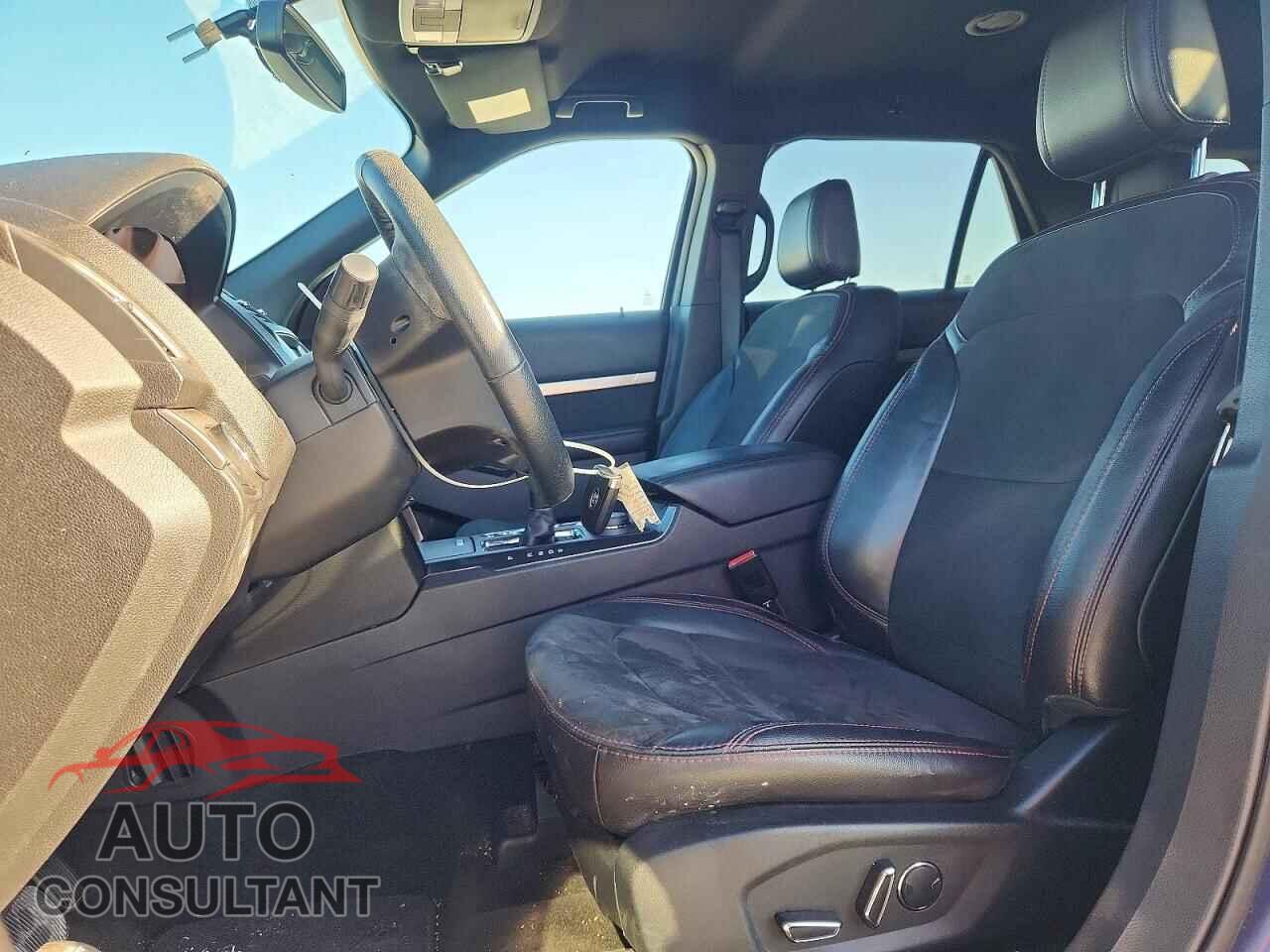 FORD EXPLORER 2018 - 1FM5K8D83JGB01617