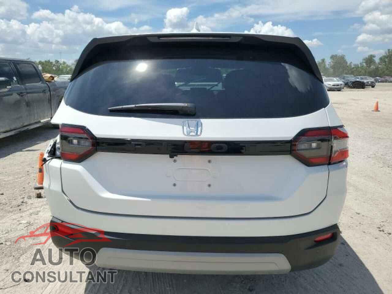 HONDA PILOT 2025 - 5FNYG2H41SB004578