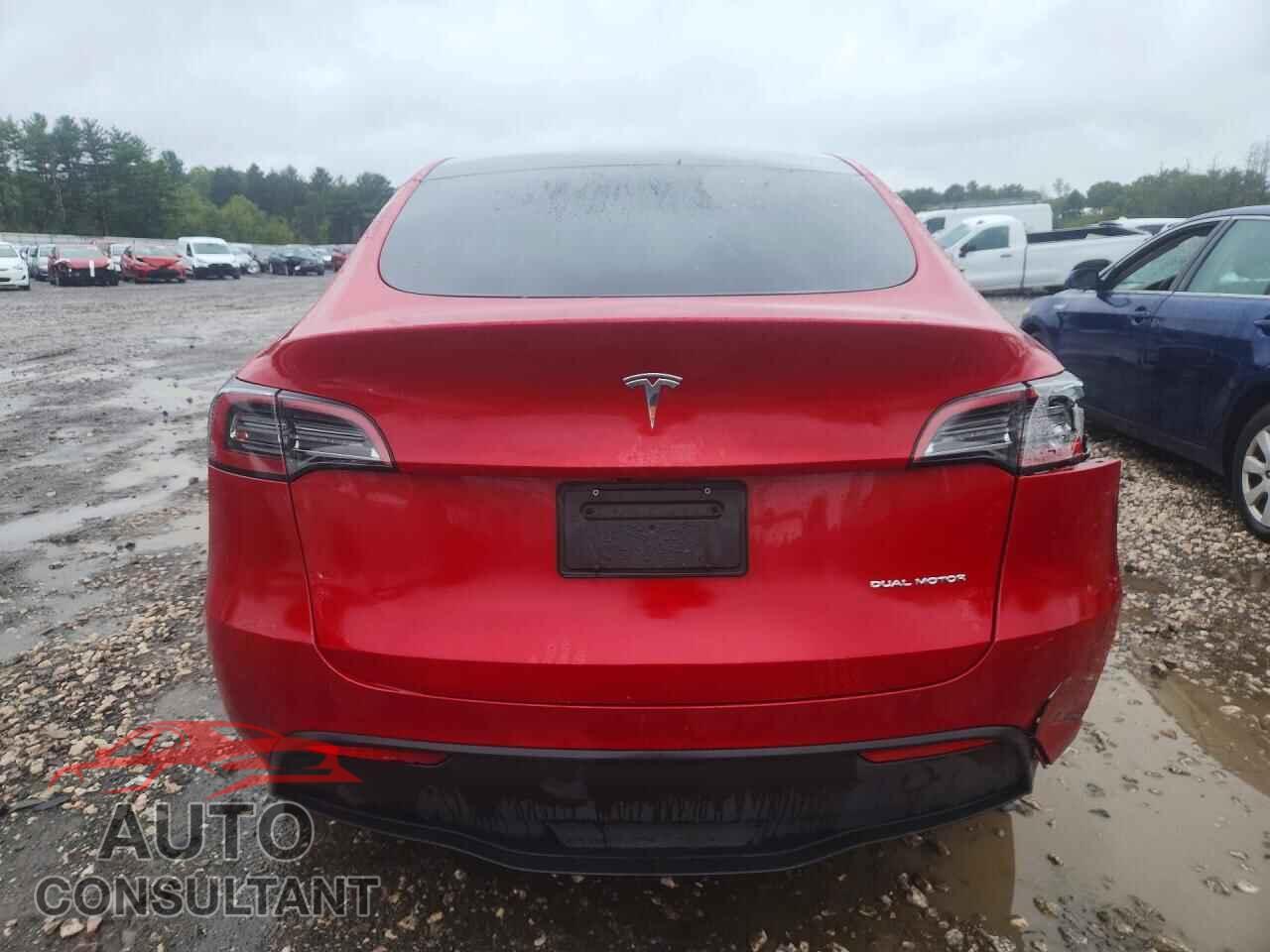 TESLA MODEL Y 2023 - 7SAYGDEE2PF661294