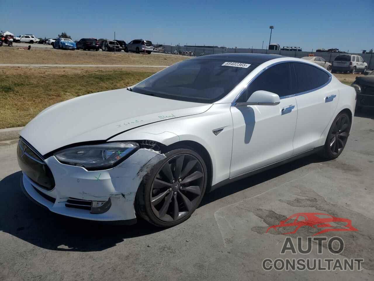 TESLA MODEL S 2014 - 5YJSA1H15EFP53122