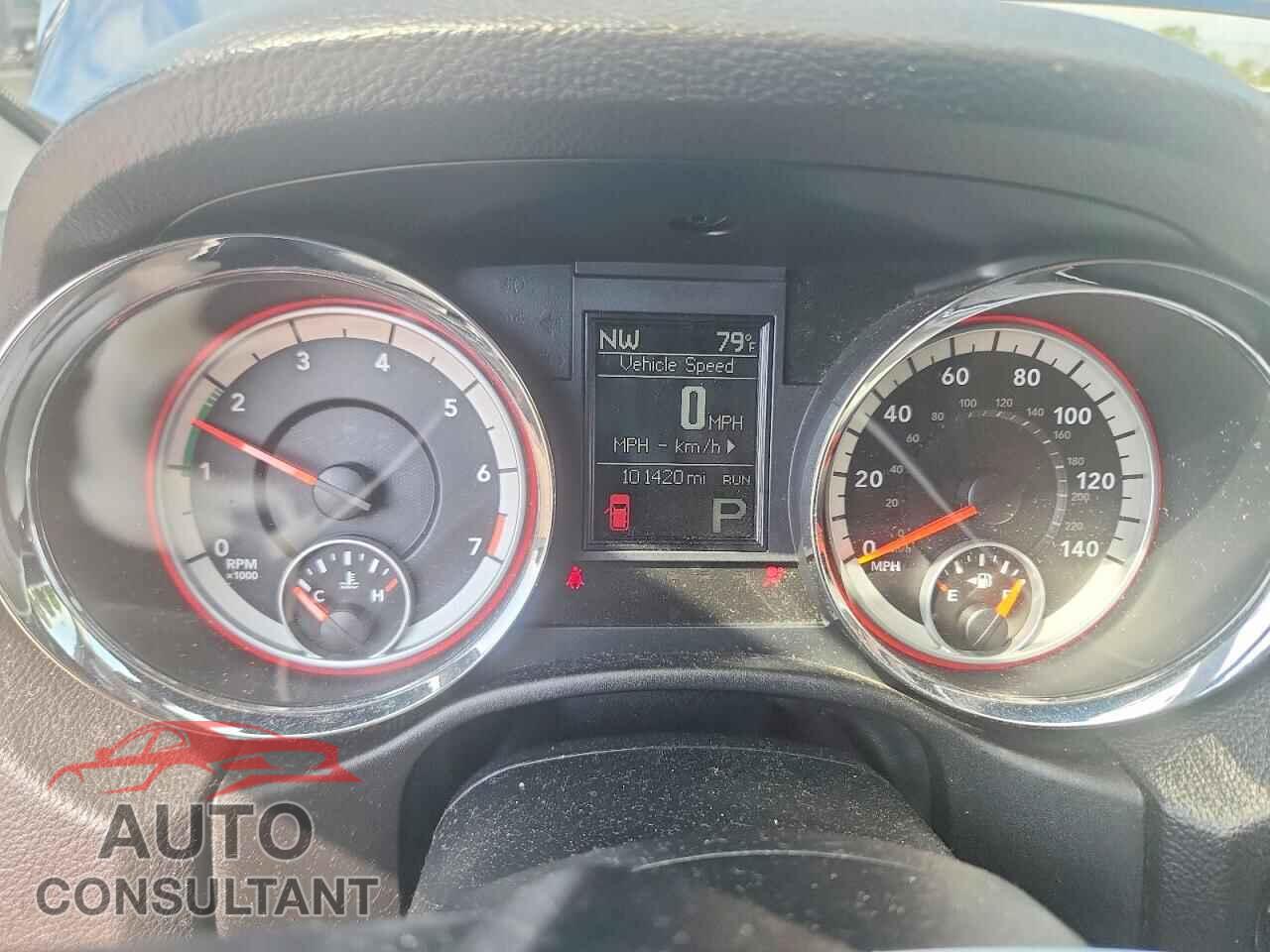 DODGE DURANGO 2013 - 1C4RDJAG9DC527777