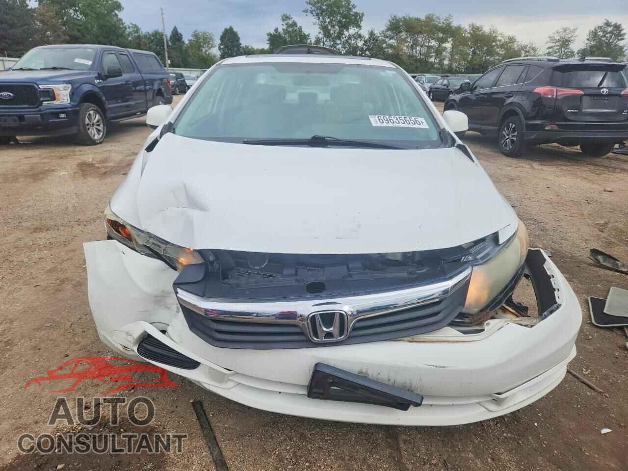 HONDA CIVIC 2012 - 2HGFB2F83CH538416