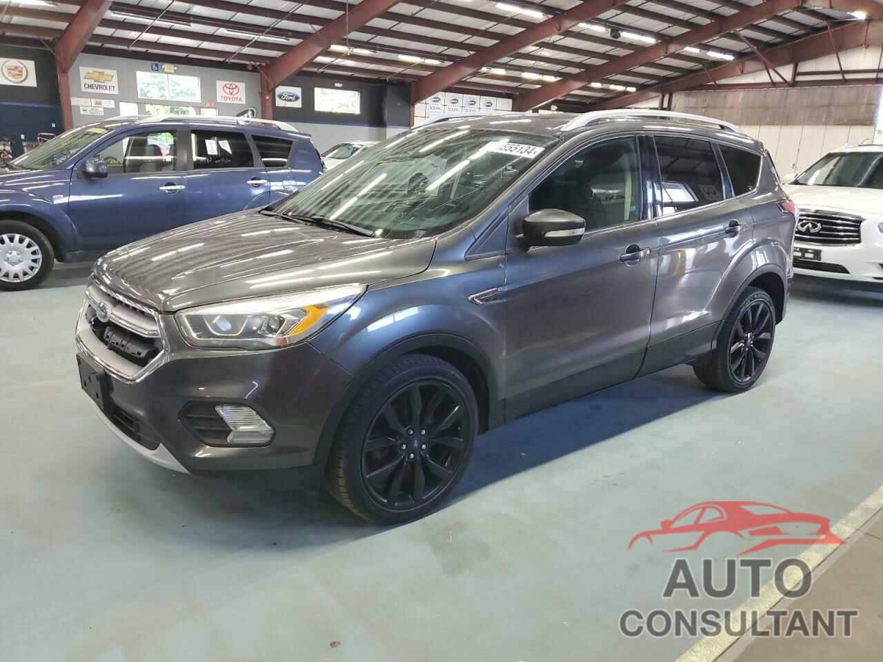 FORD ESCAPE 2017 - 1FMCU9J90HUA26794