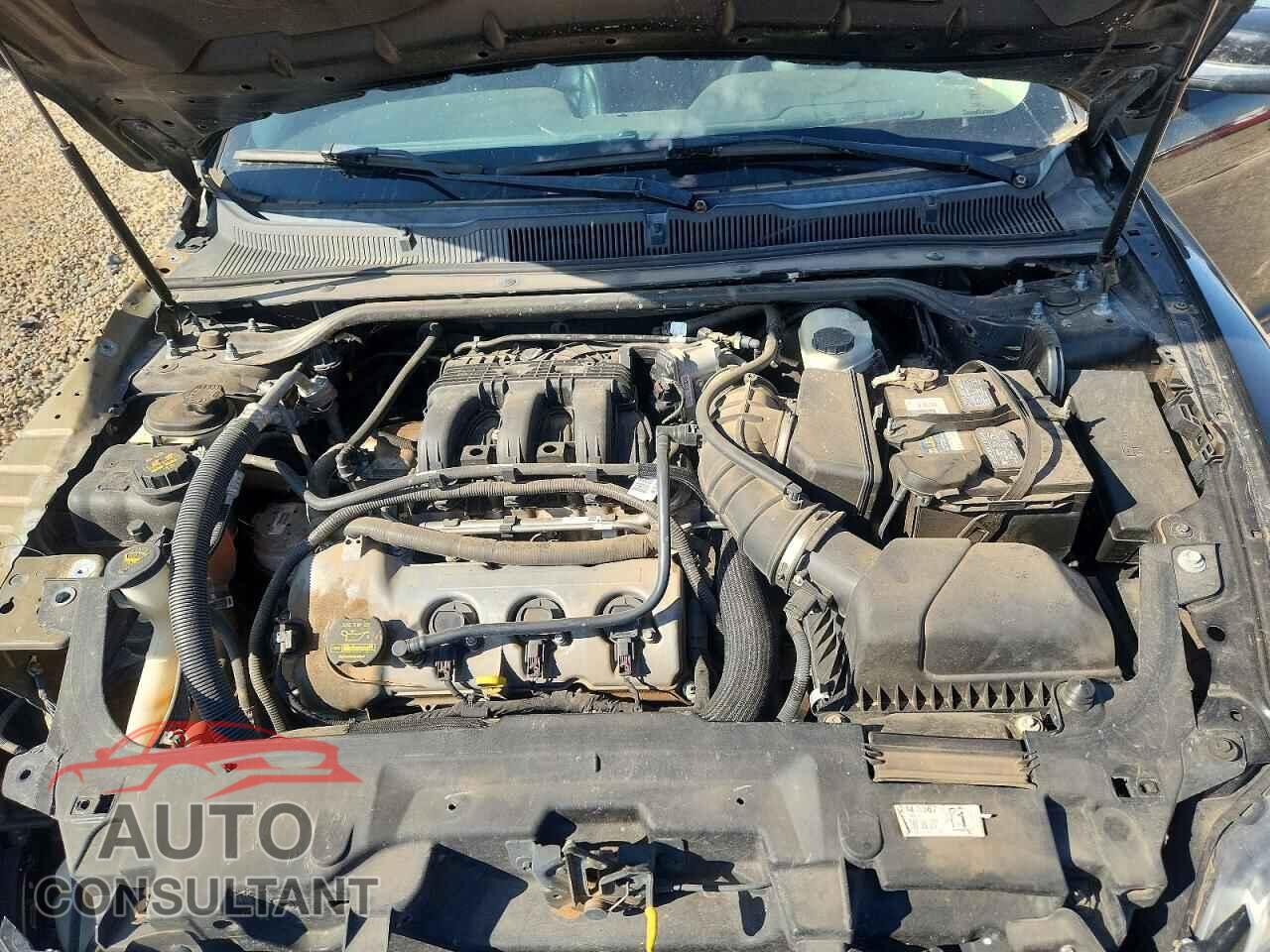 FORD TAURUS 2012 - 1FAHP2EW4CG108811