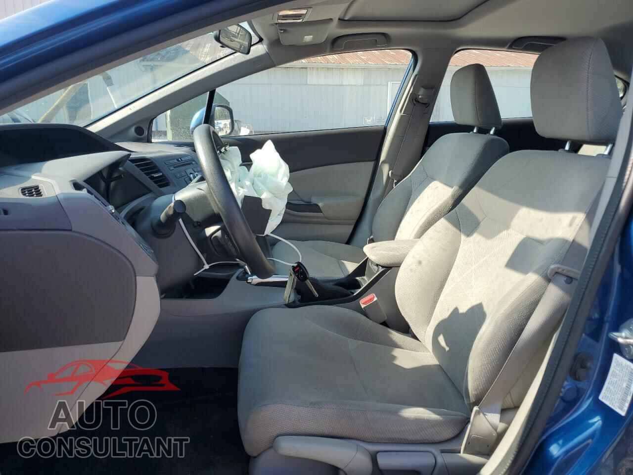 HONDA CIVIC 2012 - 19XFB2F82CE078403