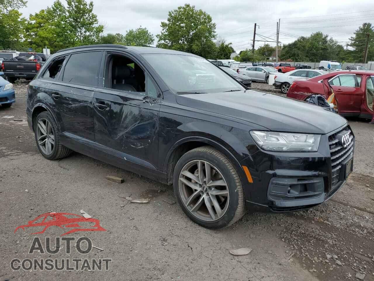 AUDI Q7 2018 - WA1VAAF72JD014919