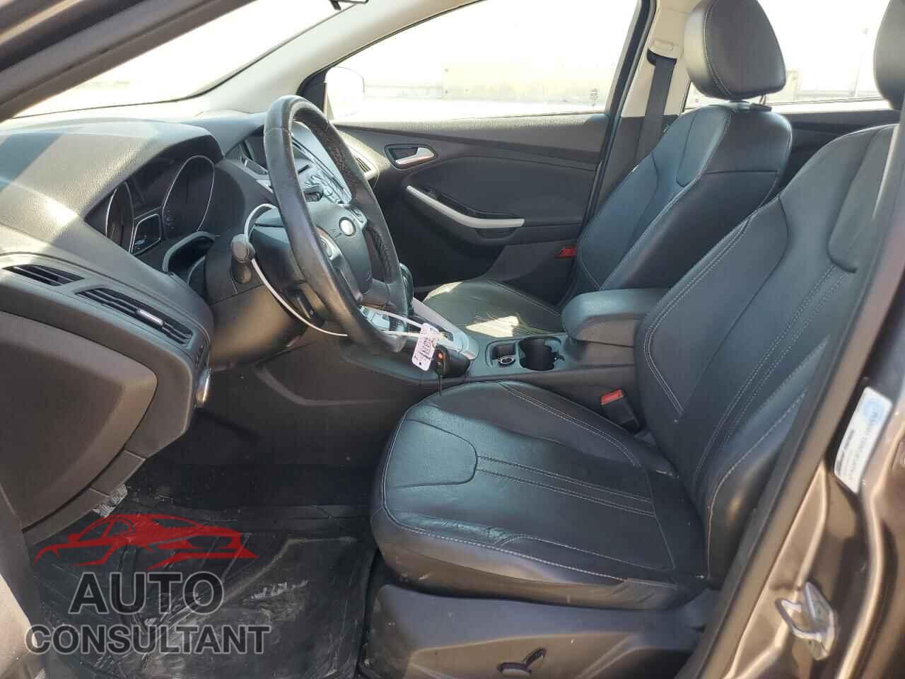 FORD FOCUS 2014 - 1FADP3F26EL165909