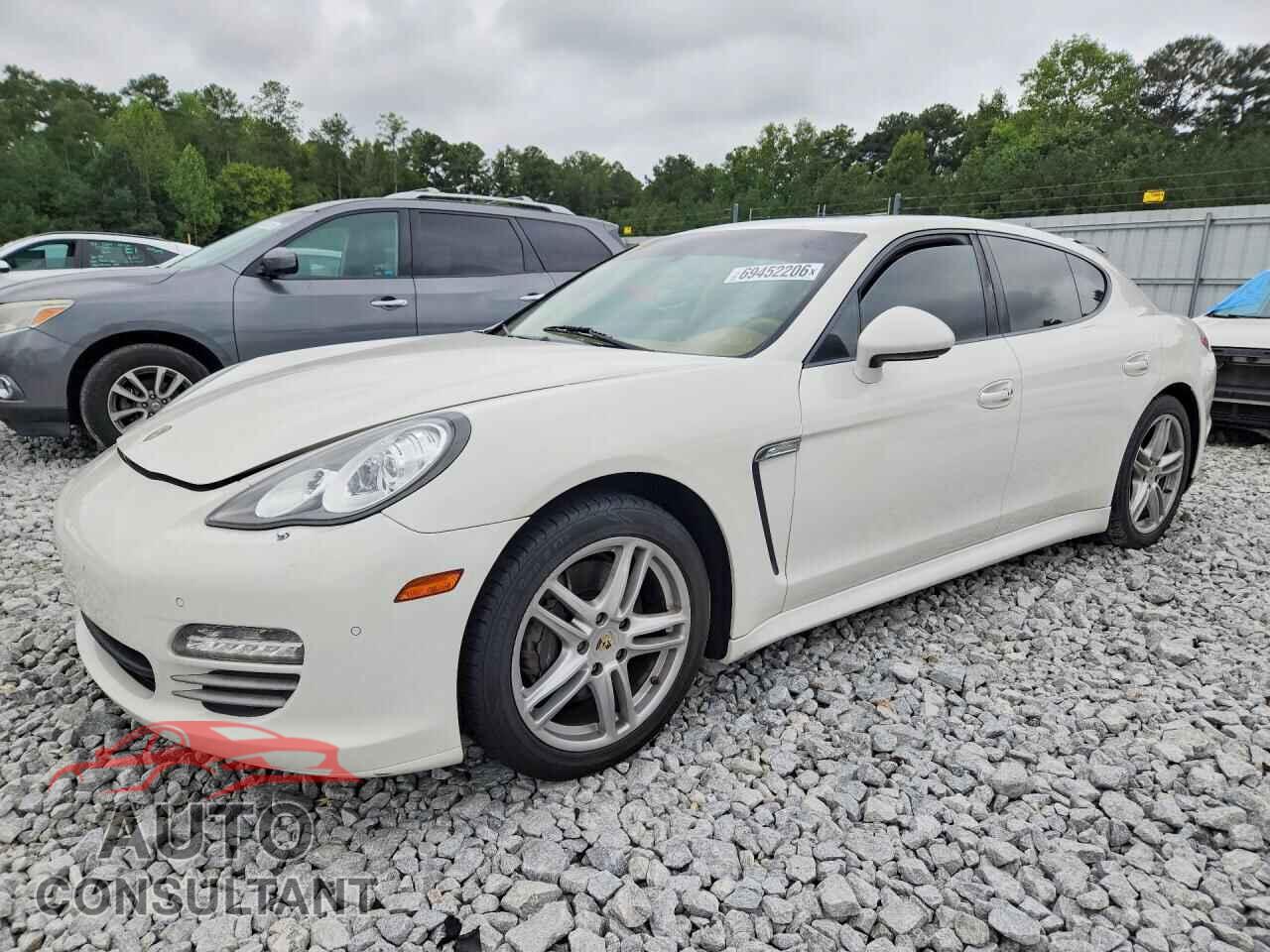 PORSCHE PANAMERA 2011 - WP0AA2A74BL017040