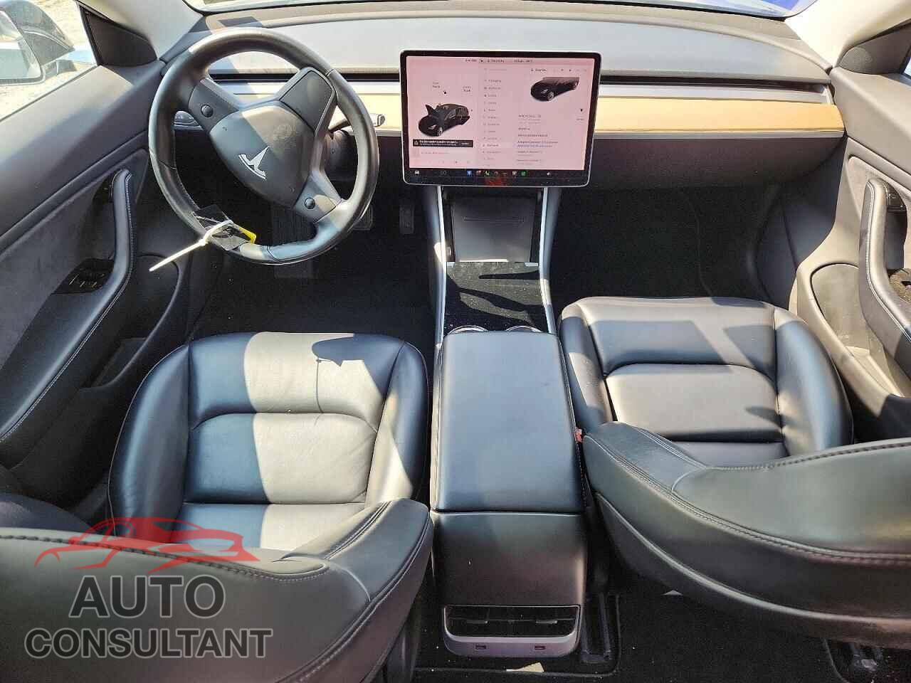 TESLA MODEL 3 2018 - 5YJ3E1EB3JF090438