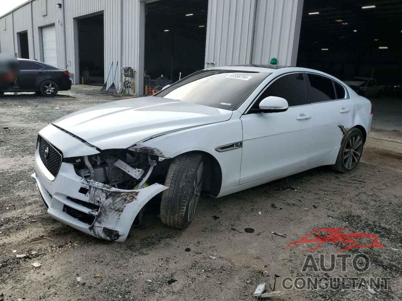 JAGUAR XE 2018 - SAJAE4FX6JCP35424