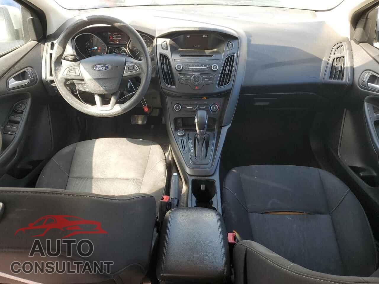 FORD FOCUS 2017 - 1FADP3F2XHL300314
