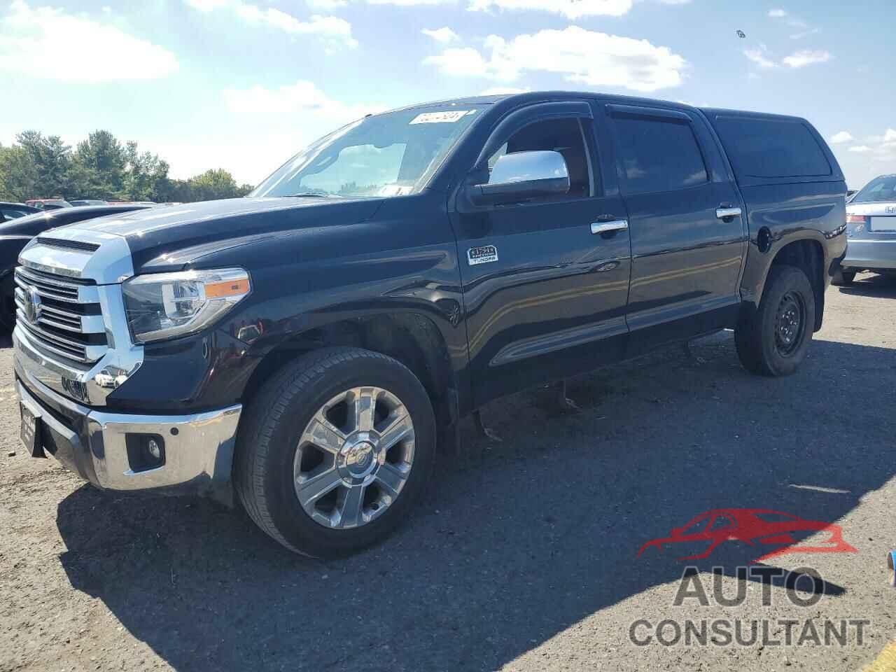 TOYOTA TUNDRA 2019 - 5TFAY5F11KX823637