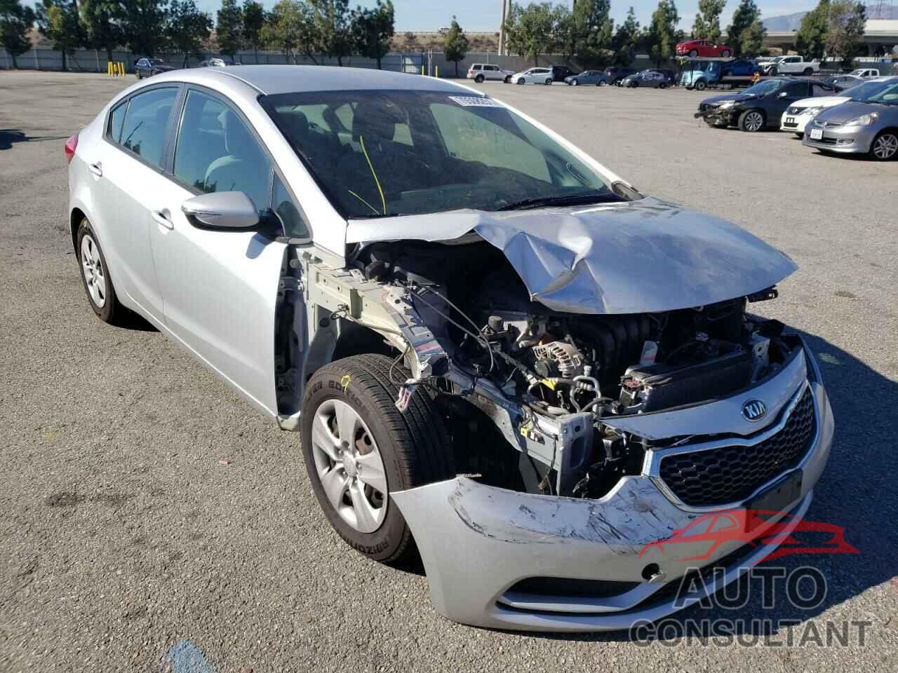KIA FORTE 2016 - KNAFX4A61G5499661
