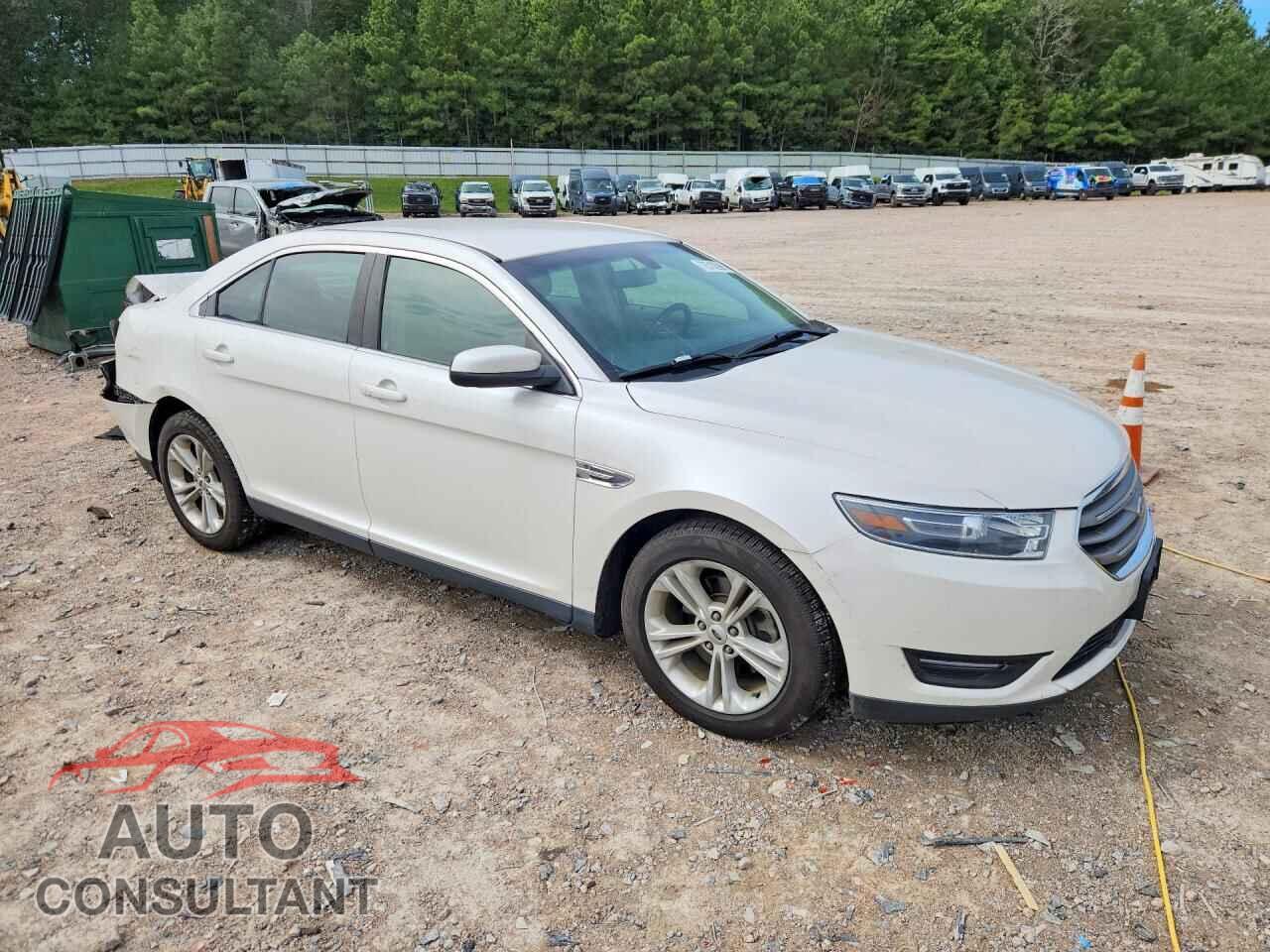 FORD TAURUS 2017 - 1FAHP2E89HG146172