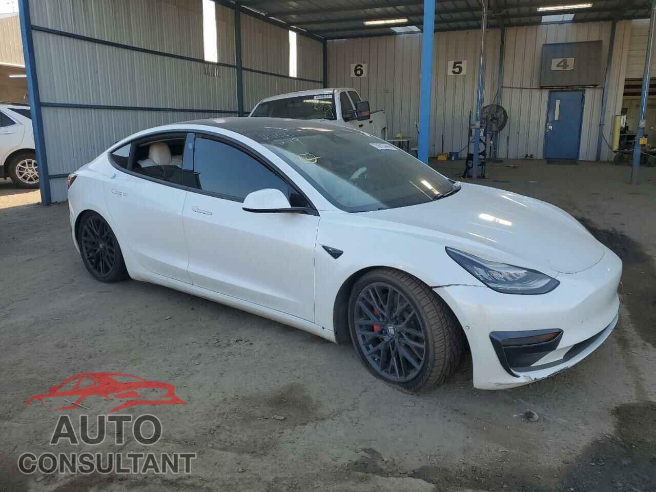 TESLA MODEL 3 2020 - 5YJ3E1EC3LF642287