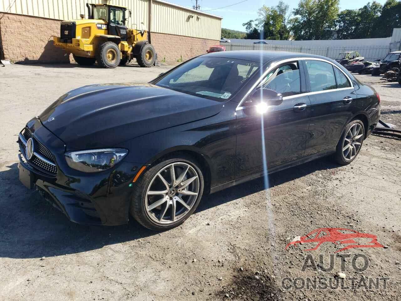 MERCEDES-BENZ E-CLASS 2022 - W1KZF5KB5NB070757