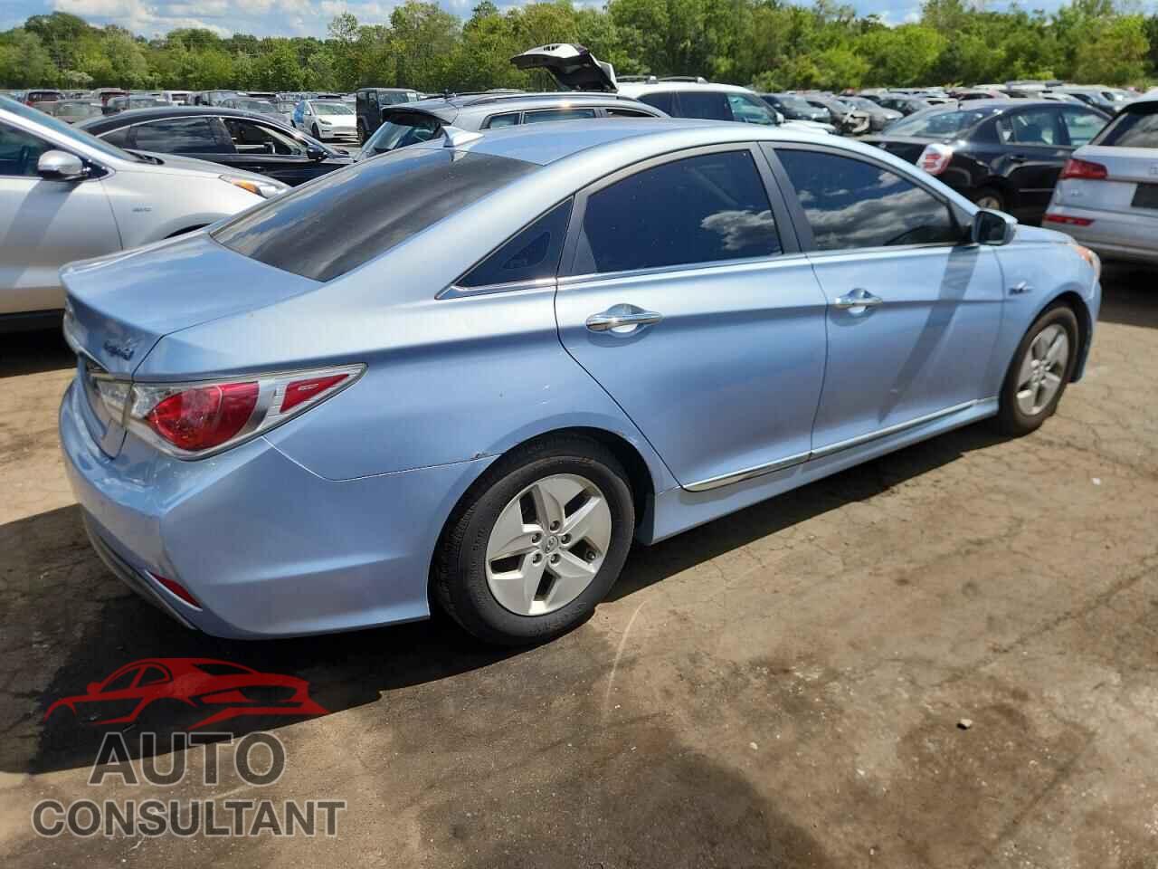 HYUNDAI SONATA 2012 - KMHEC4A43CA042212