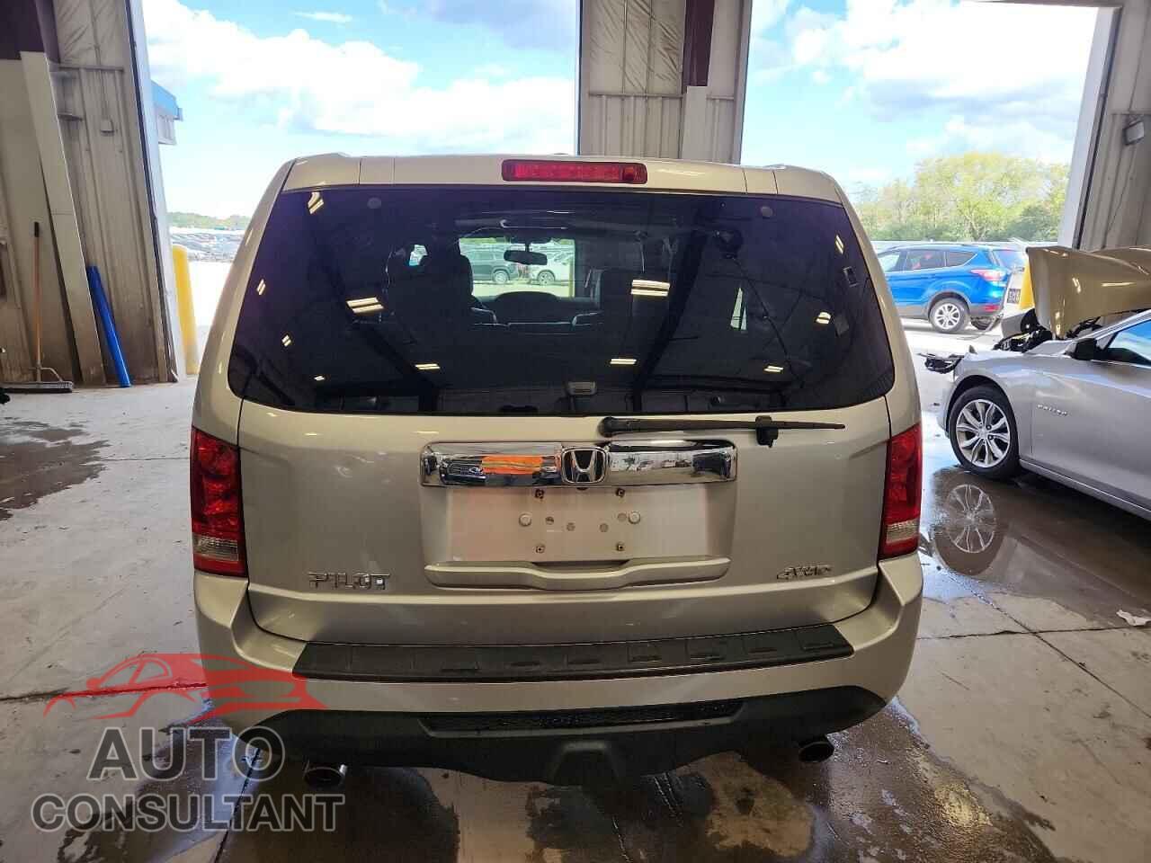HONDA PILOT 2014 - 5FNYF4H62EB051333