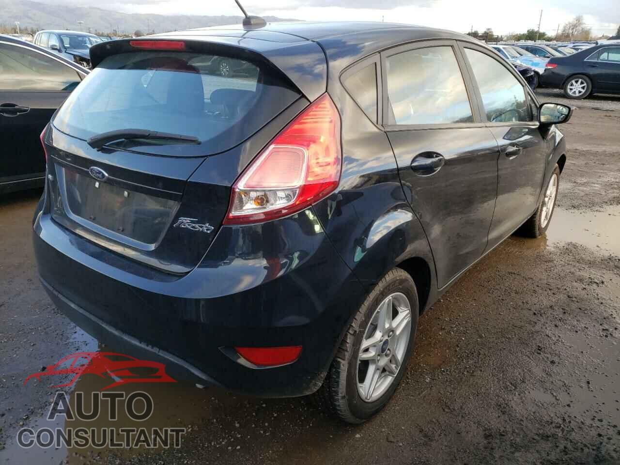 FORD FIESTA 2017 - 3FADP4EJ2HM140443