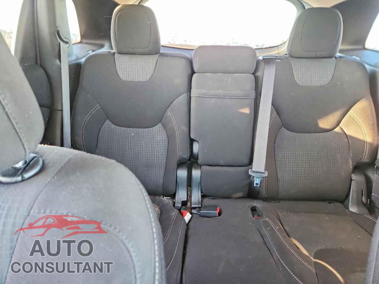 JEEP CHEROKEE 2017 - 1C4PJMCS3HW648277