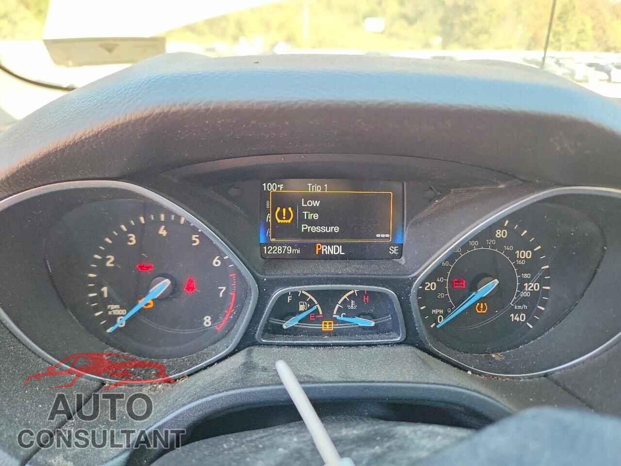 FORD FOCUS 2017 - 1FADP3F23HL313292