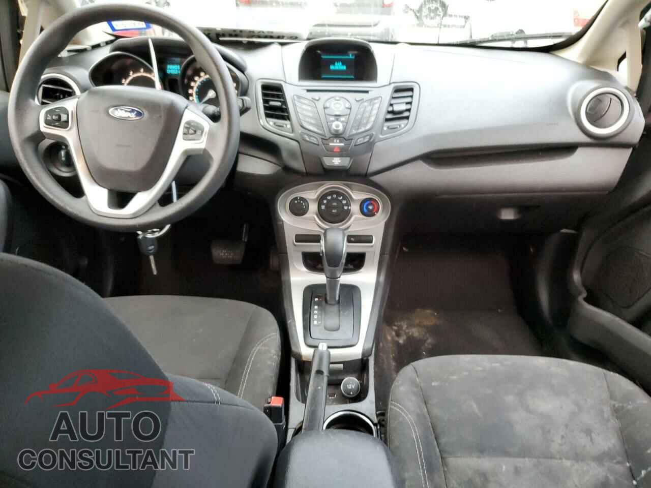 FORD FIESTA 2017 - 3FADP4EJ6HM169816