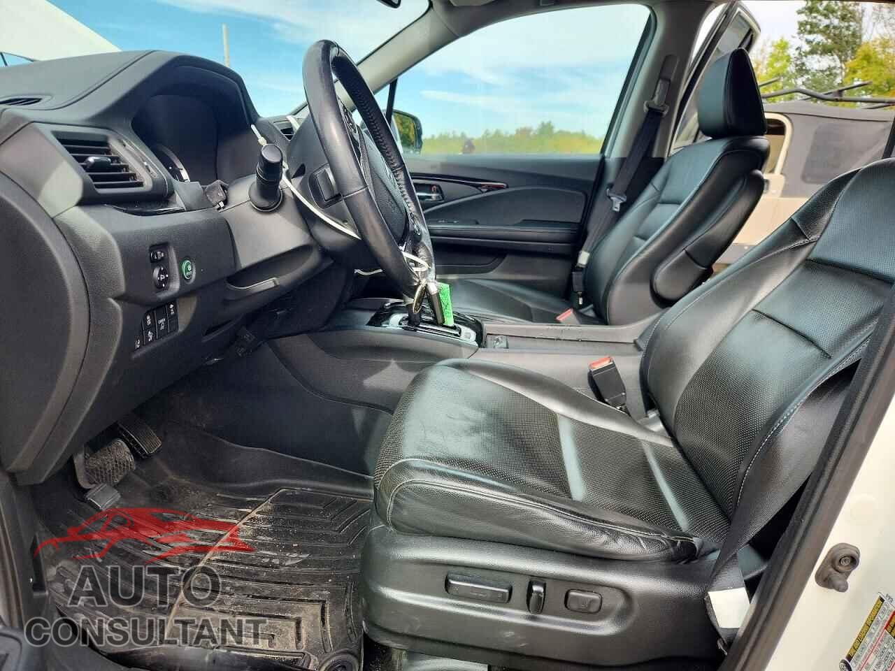 HONDA RIDGELINE 2017 - 5FPYK3F77HB031821