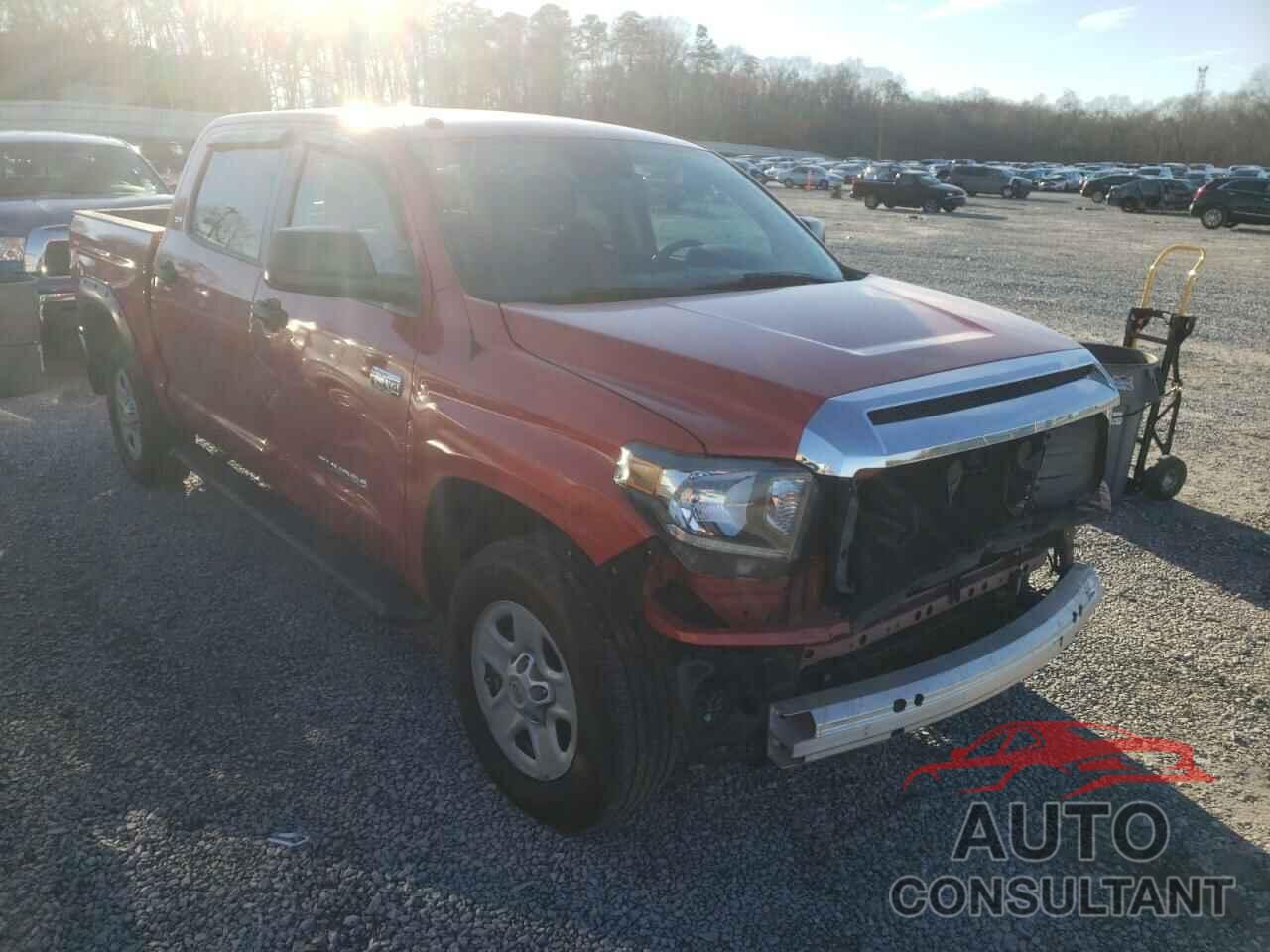 TOYOTA TUNDRA 2018 - 5TFDW5F1XJX730567