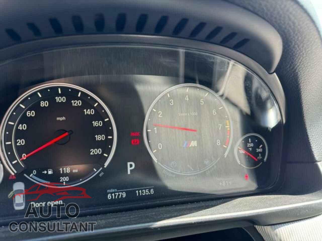 BMW M5 2015 - WBSFV9C56FD595096