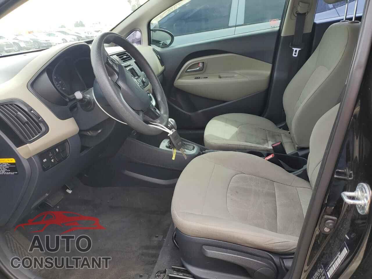 KIA RIO 2015 - KNADM4A39F6458290