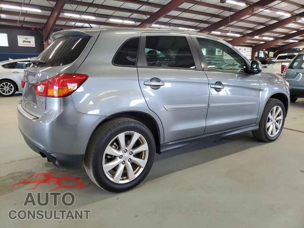 MITSUBISHI OUTLANDER 2015 - 4A4AR3AW6FE031868