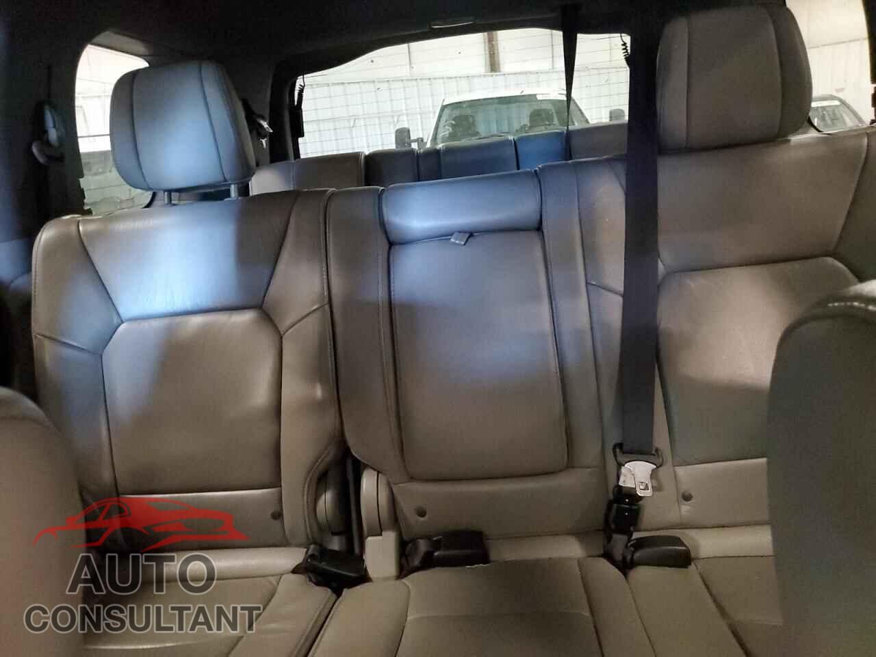 HONDA PILOT 2012 - 5FNYF4H64CB040833