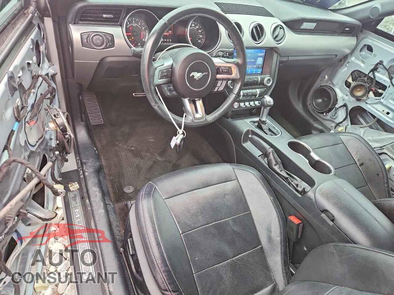 FORD MUSTANG 2018 - 1FA6P8TH2J5115554
