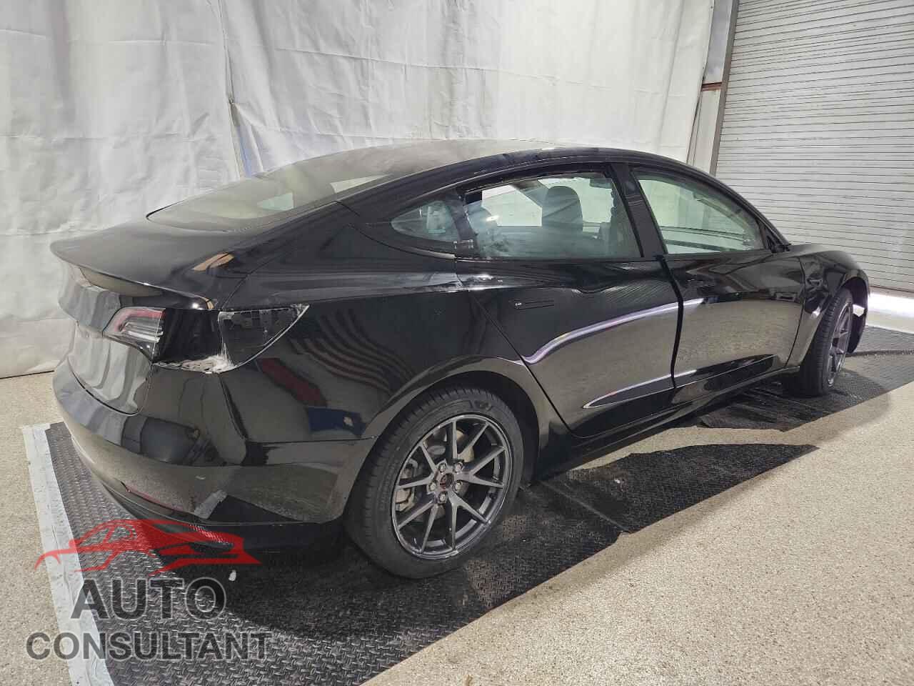 TESLA MODEL 3 2023 - 5YJ3E1EAXPF434766
