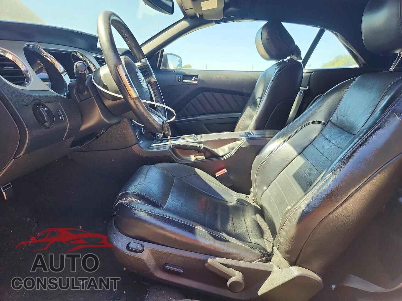 FORD MUSTANG 2014 - 1ZVBP8EM1E5240079