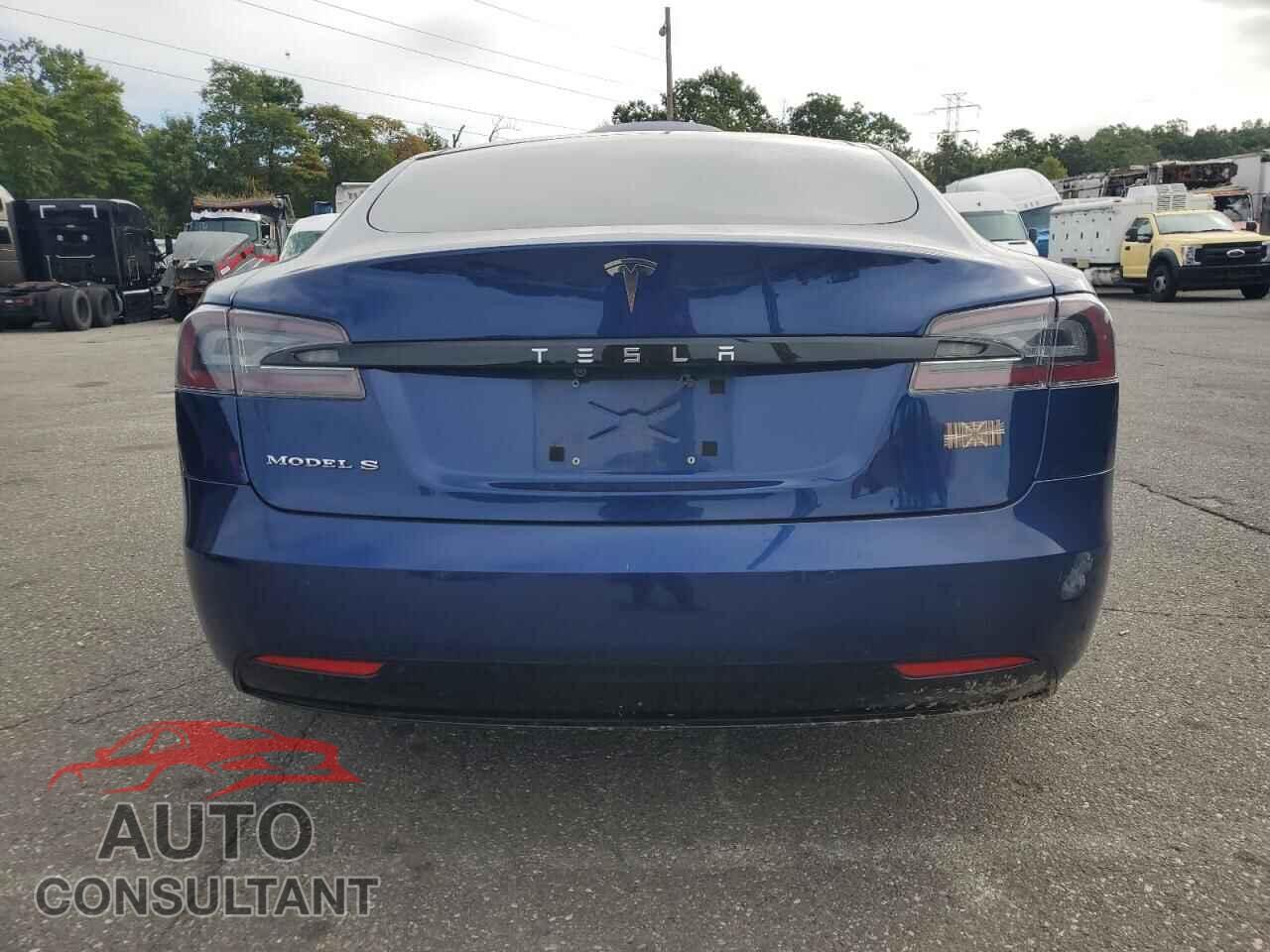 TESLA MODEL S 2016 - 5YJSA1E16GF151580
