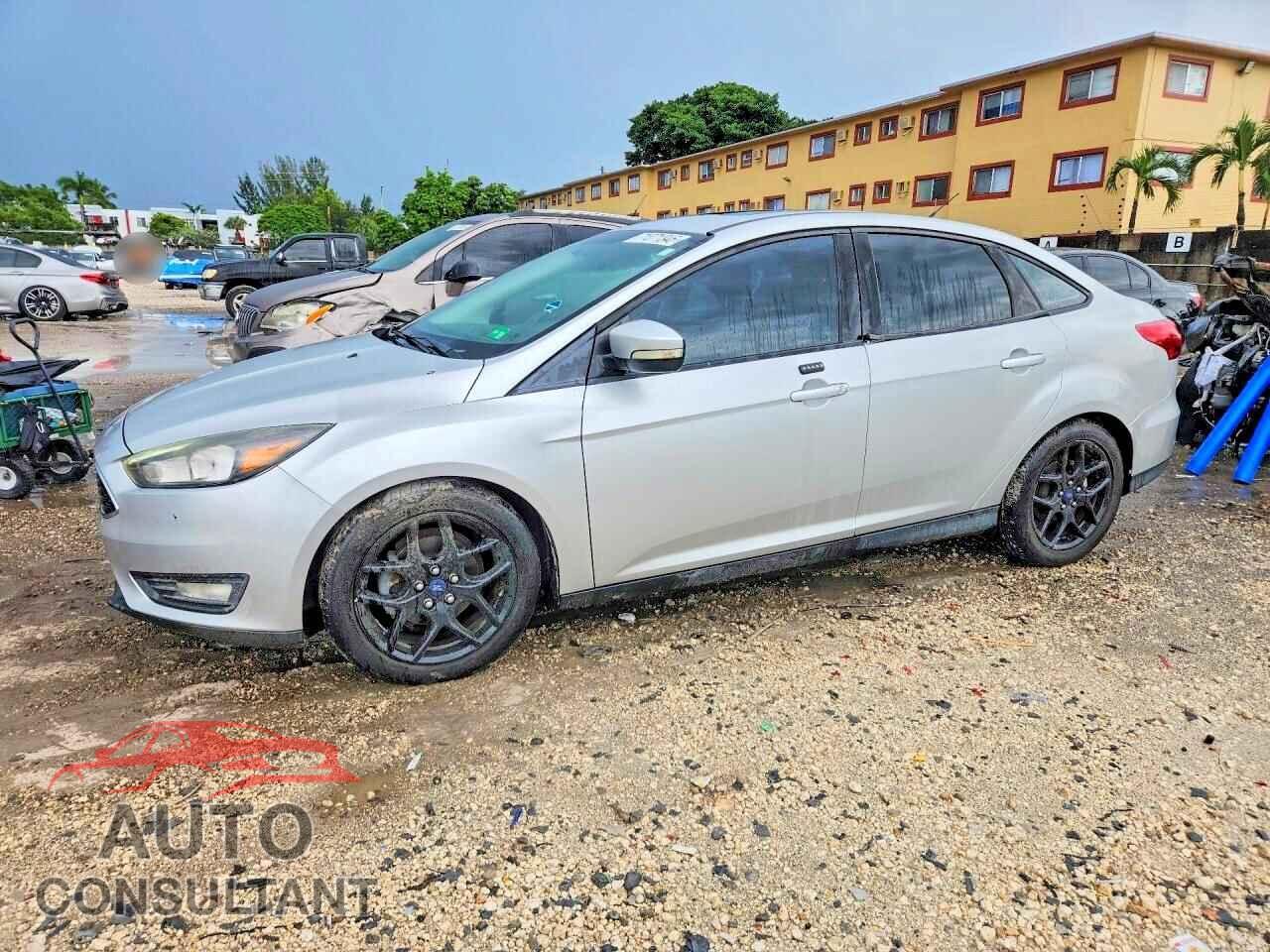 FORD FOCUS 2016 - 1FADP3F21GL226697