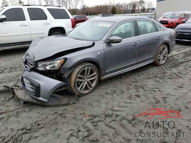 VOLKSWAGEN PASSAT 2017 - 1VWDT7A30HC055484