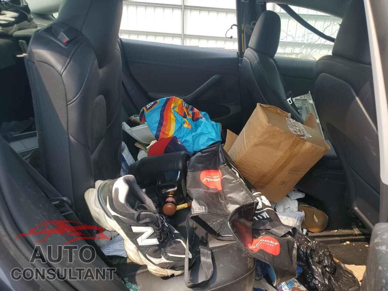 TESLA MODEL 3 2023 - 5YJ3E1EA2PF657173