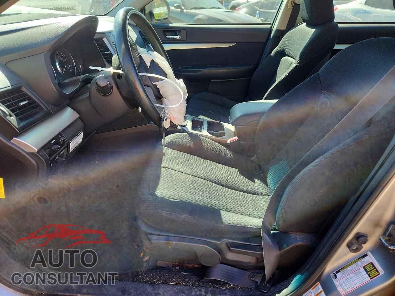 SUBARU OUTBACK 2010 - 4S4BRBAC6A1323074