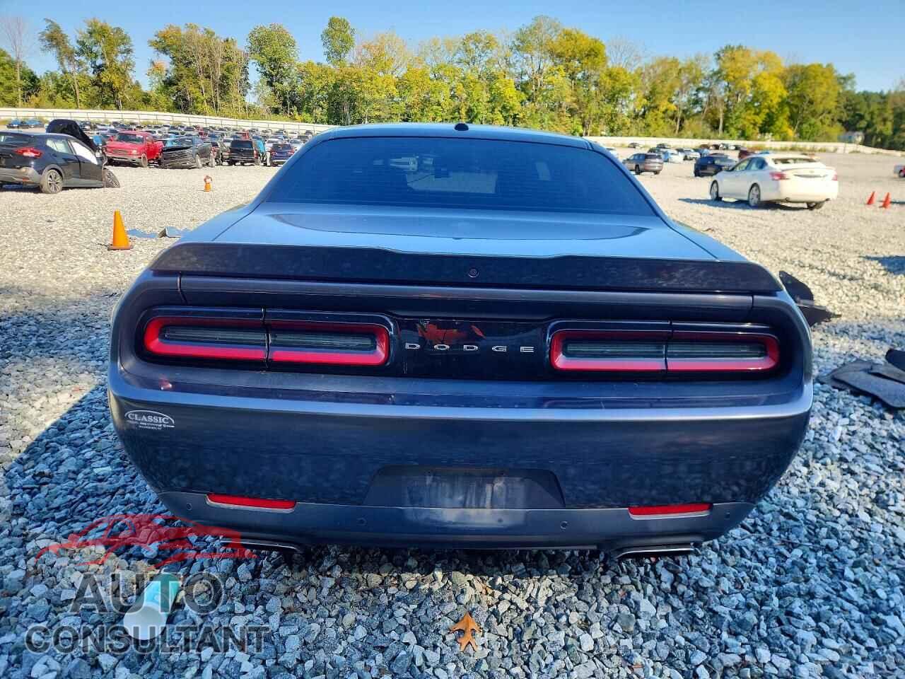 DODGE CHALLENGER 2015 - 2C3CDZAT7FH770526