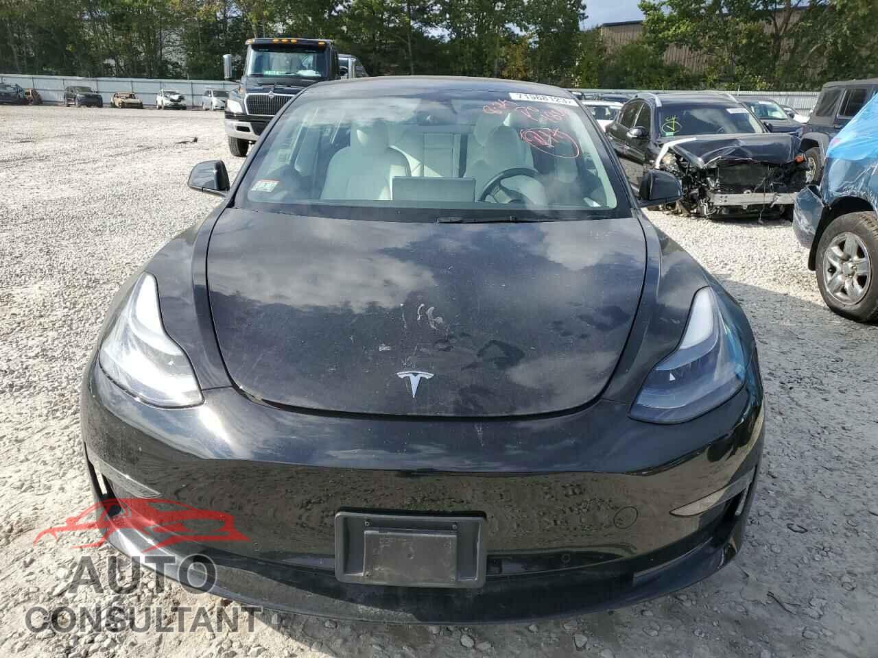 TESLA MODEL 3 2021 - 5YJ3E1EA0MF098587