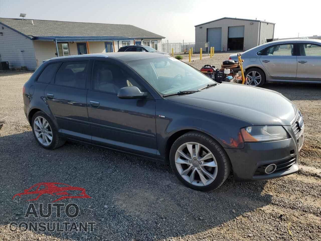 AUDI A3 2012 - WAUBJAFM6CA166394