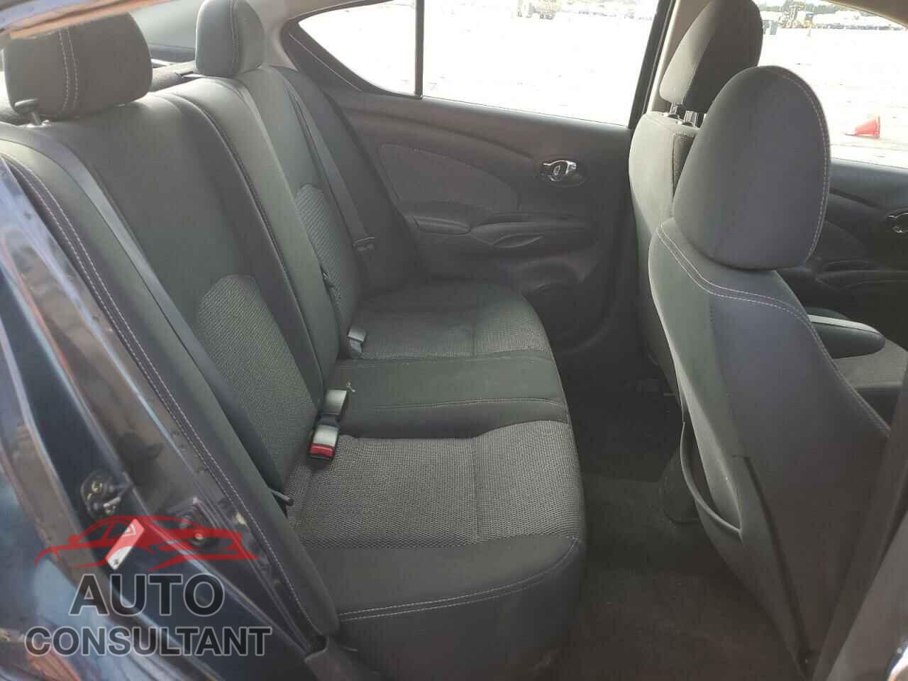 NISSAN VERSA 2016 - 3N1CN7AP1GL889331