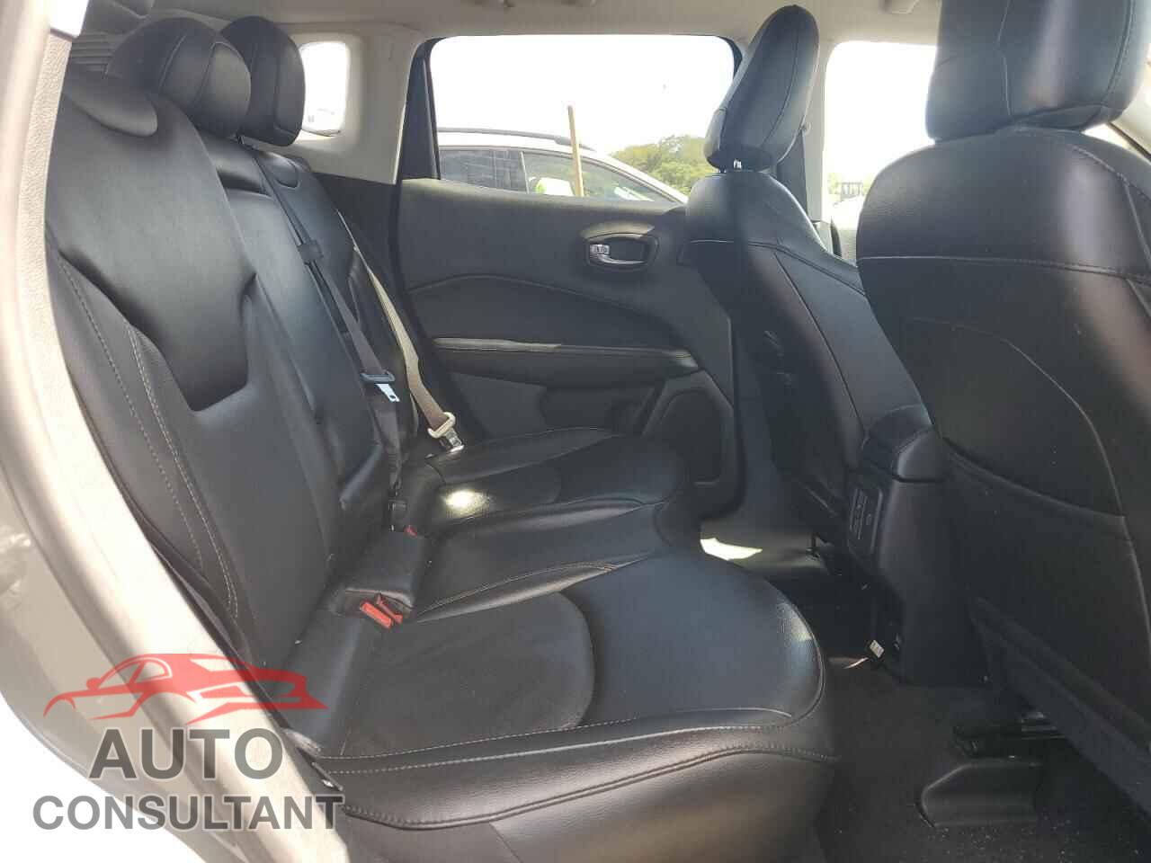 JEEP COMPASS 2021 - 3C4NJDCB9MT604923