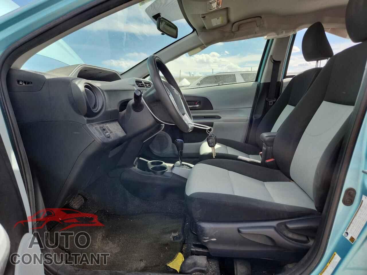 TOYOTA PRIUS 2012 - JTDKDTB37C1021237