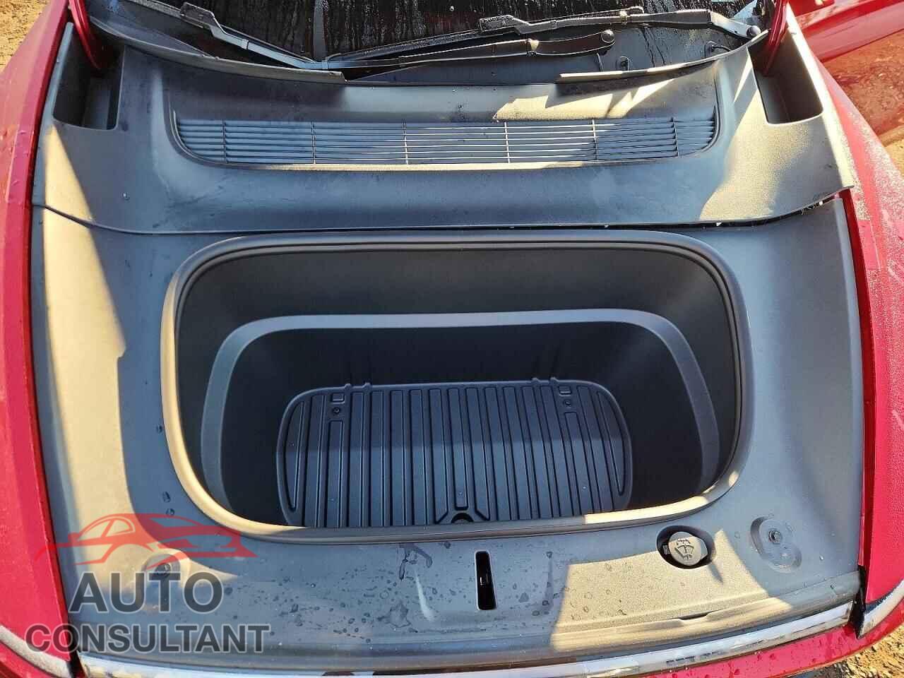 TESLA MODEL Y 2026 - 7SAYGDEE1TF531601