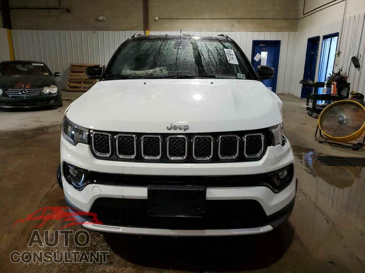 JEEP COMPASS 2024 - 3C4NJDCN4RT589944