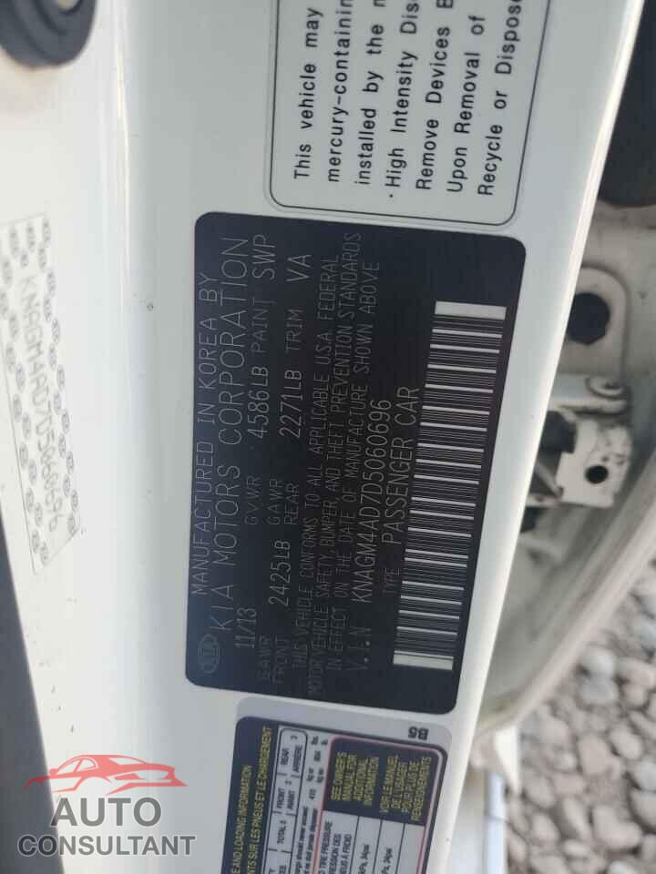 KIA OPTIMA 2013 - KNAGM4AD7D5060696
