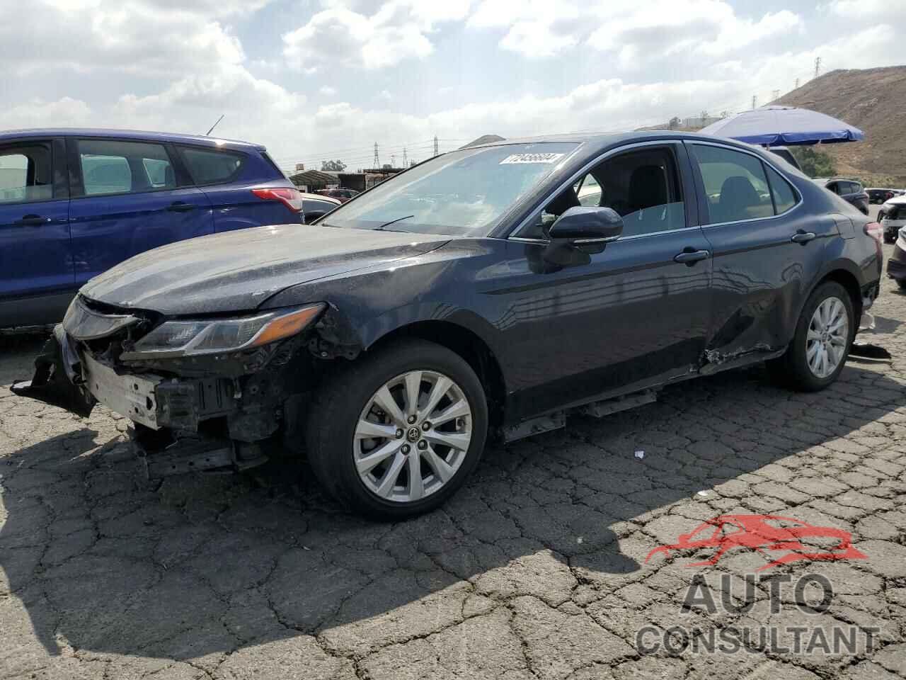TOYOTA CAMRY 2018 - JTNB11HK0J3041385